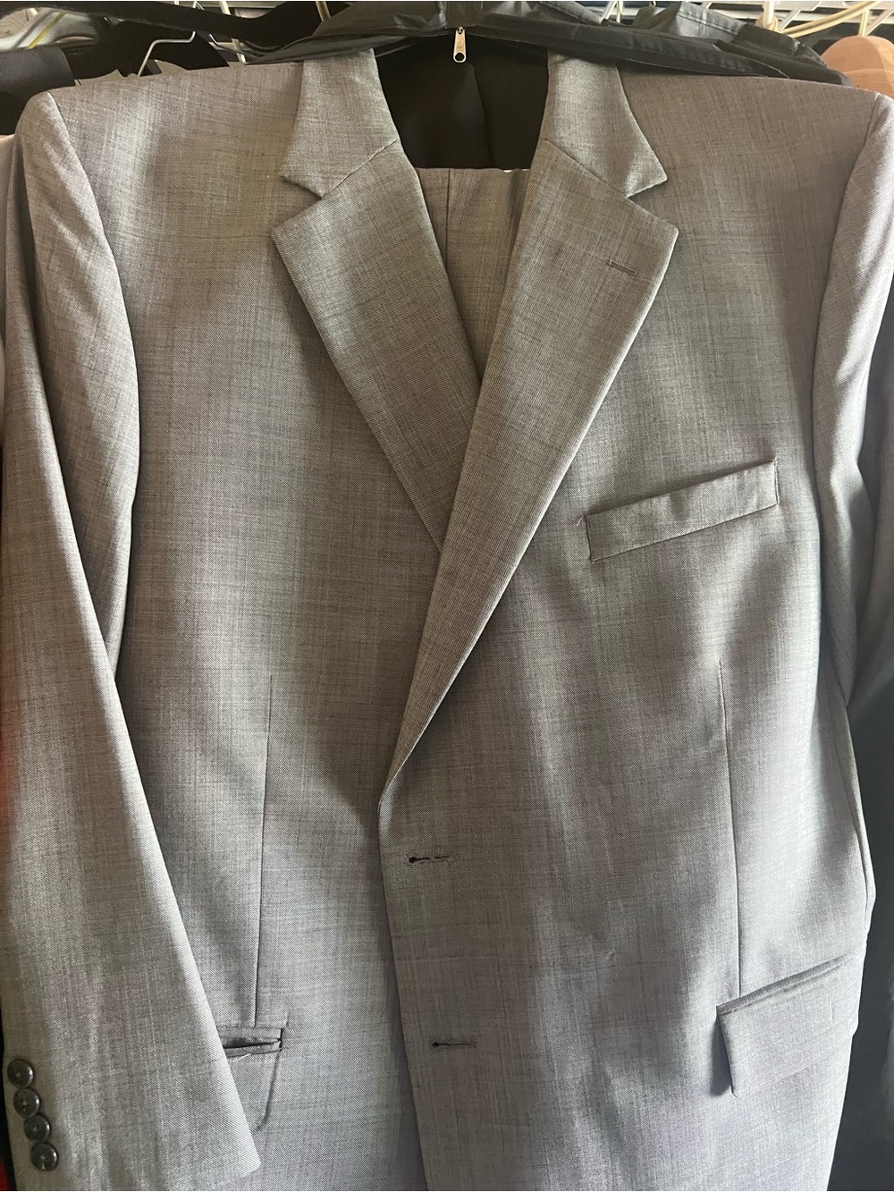 Joseph A Bank Suit 48s regal fit